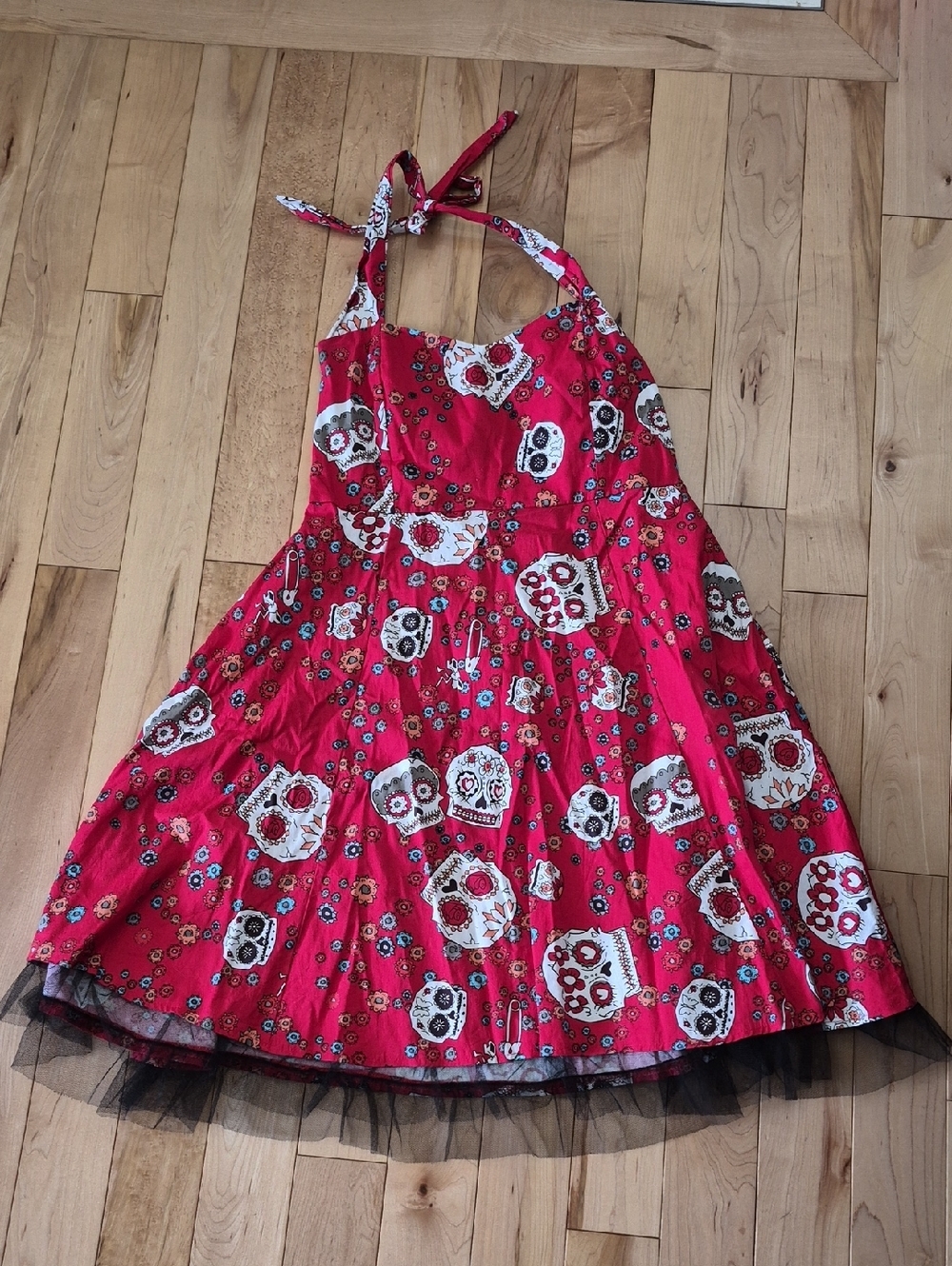 Oten Women's Size XL Red Dress With Skulls - Picture 1 of 6